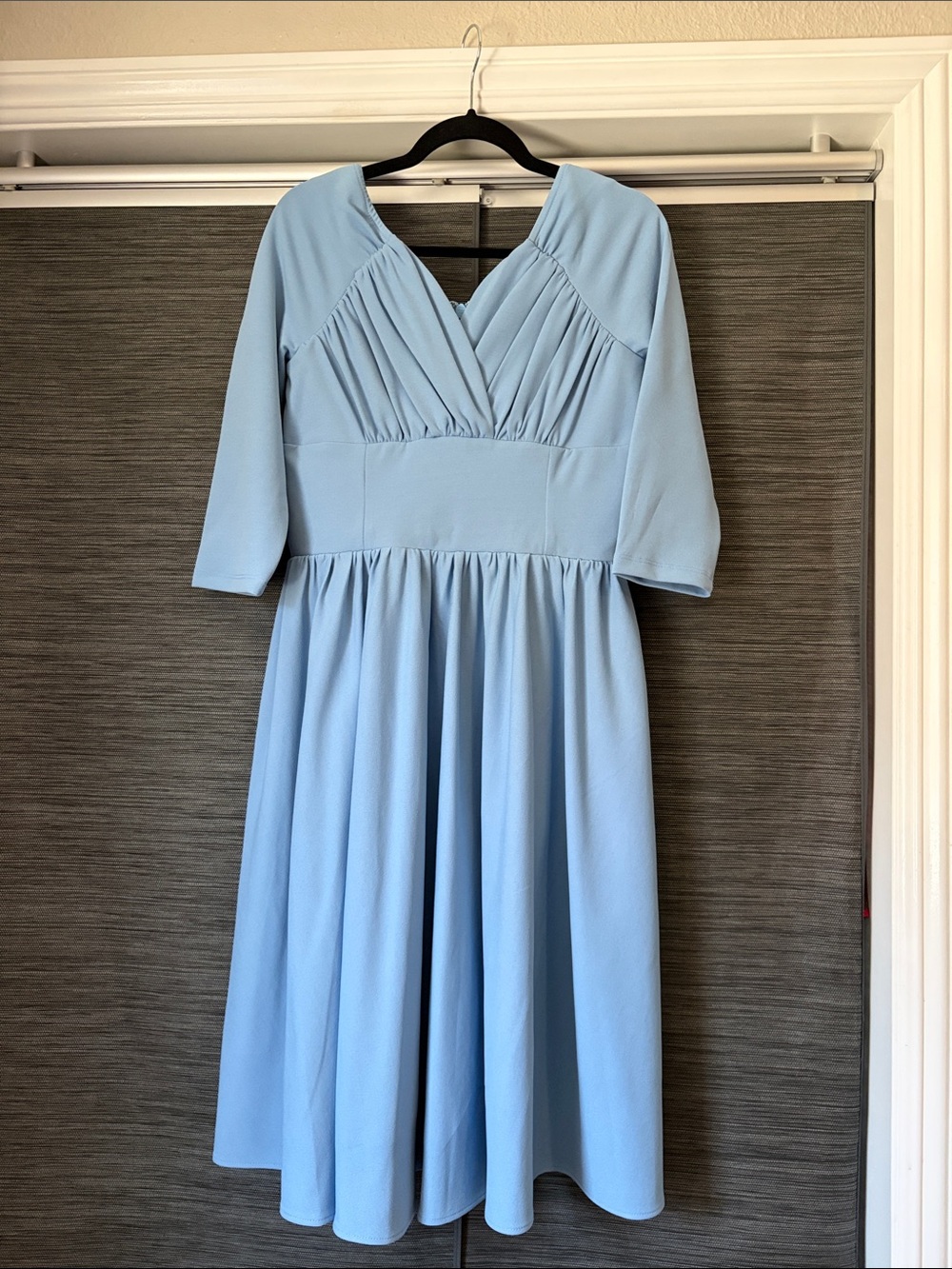 STARLET SWING DRESS IN LIGHT BLUE - VIXEN BY MICHELINE PITT - Picture 2 of 6